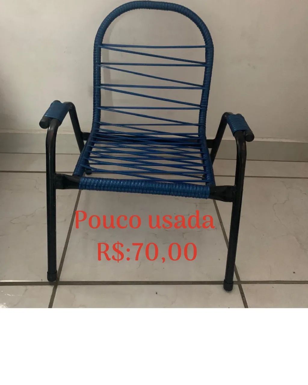 Cadeirinha de vime infantil usada