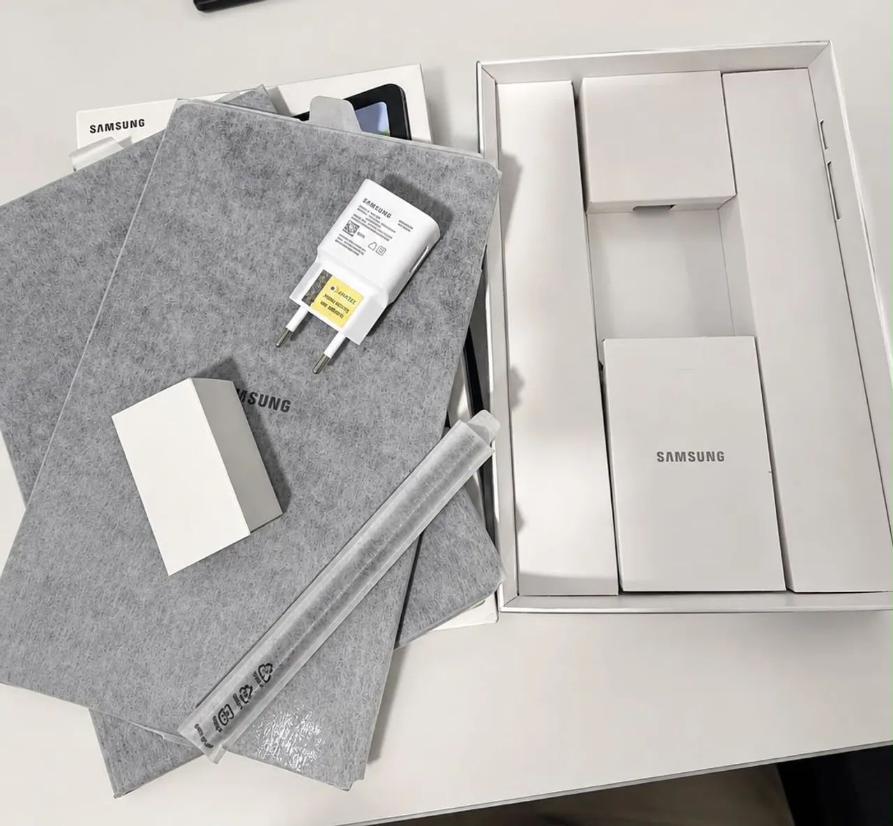 TABLET S6 LITE - QUASE SEM USO - Foto 2
