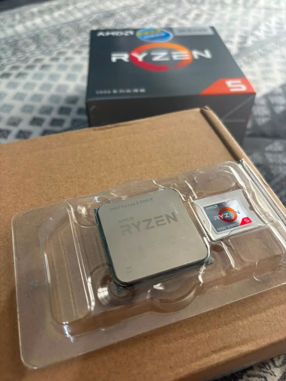 Processador AMD Ryzen 5 5600X - Foto 2