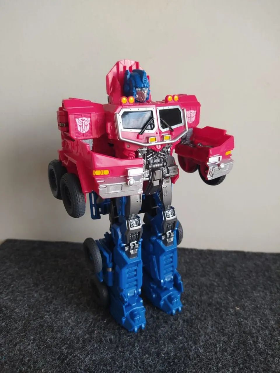 Transformers ORIGINAL - Optimus Prime da Hasbro