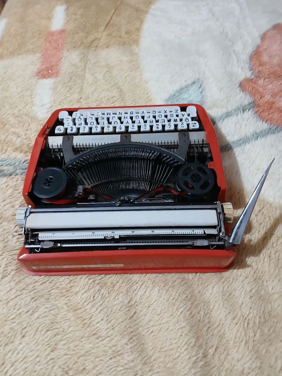 MÁQUINA DE ESCREVER PORTÁTIL - Foto 3