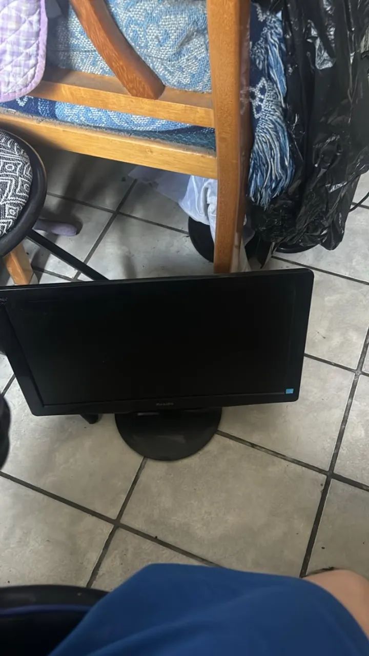 monitor philips 16 polegadas