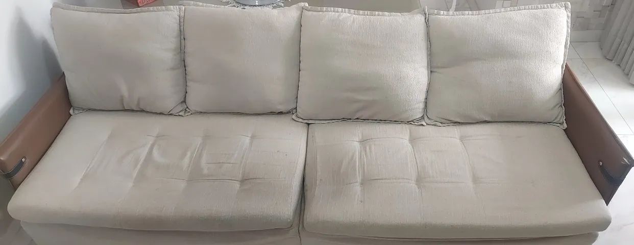 Sofá de 4 lugares 
