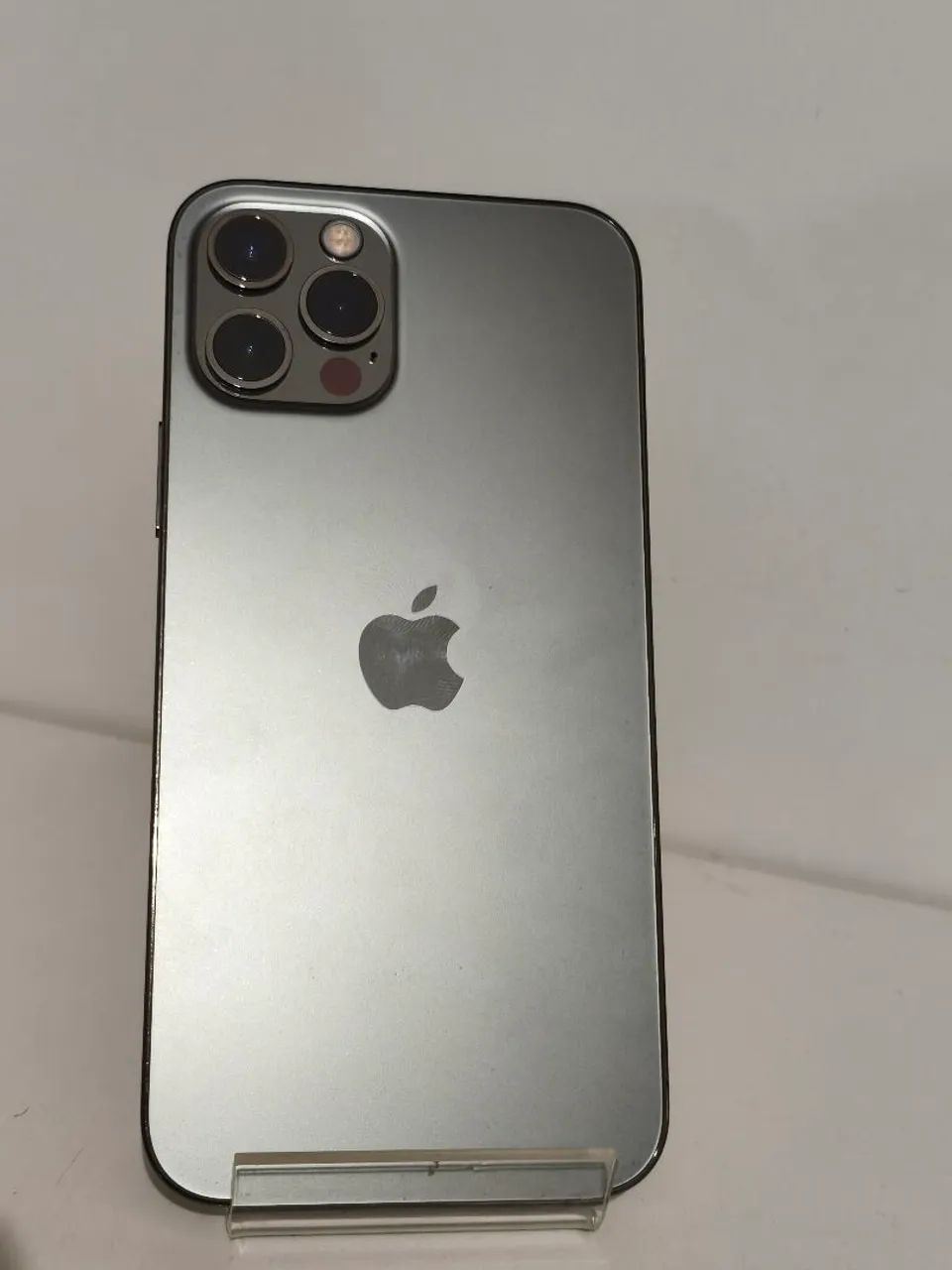 iPhone 12 pro 128g todo original - Celulares e Smartphones