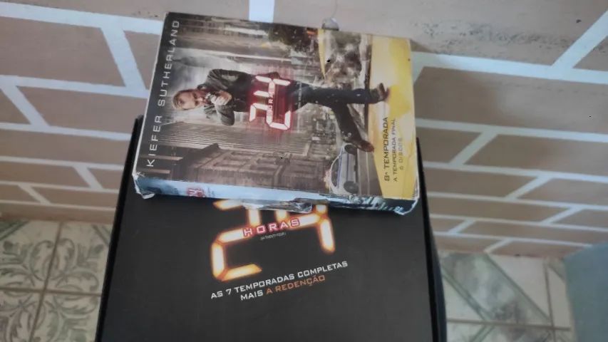Box série 24H - Foto 2