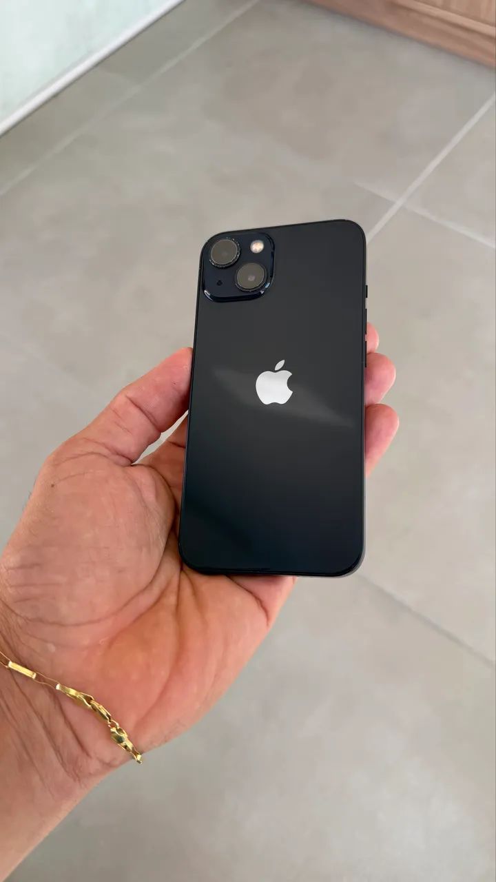 iPhone 13