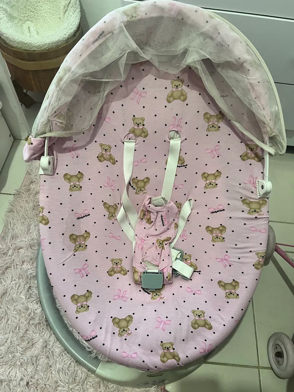 Cadeirinha balança e toca  - Foto 2