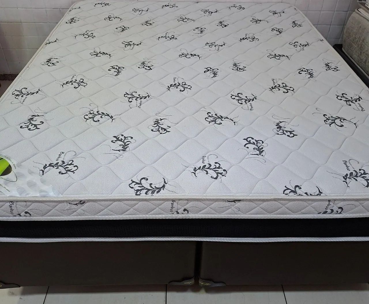 Cama Queen Size, Espuma D33 - ENTREGA GRÁTIS - Foto 4