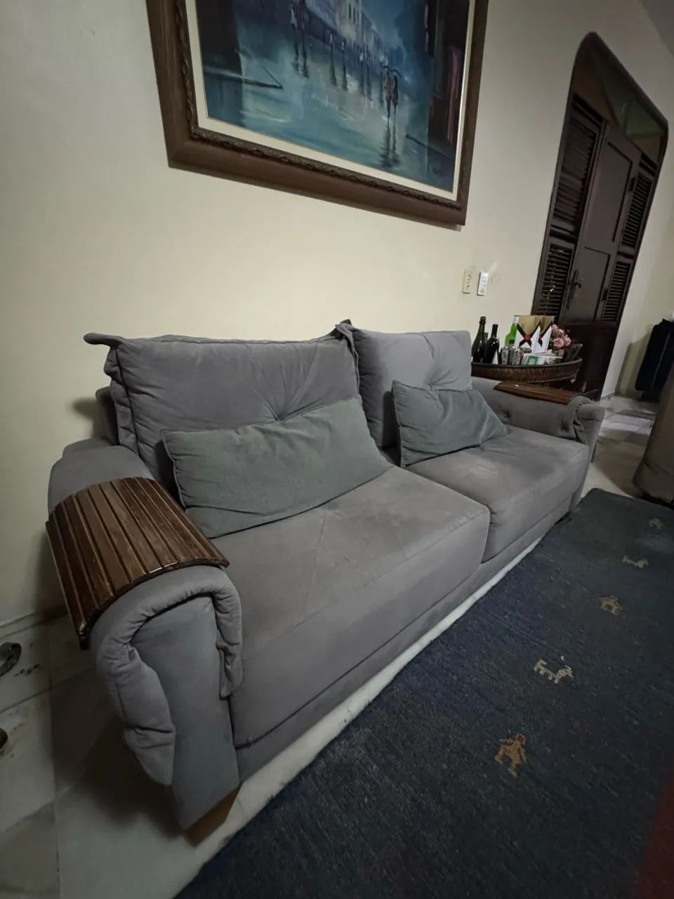 Sofá muito conservado 3 lugares  - Foto 4