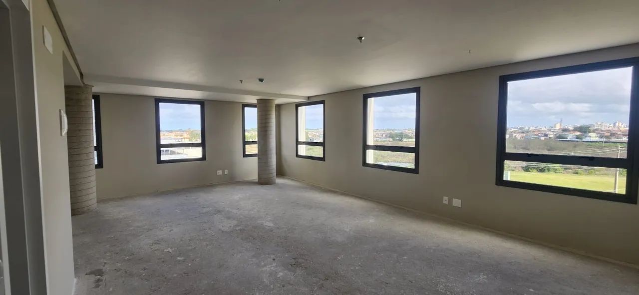 Sala comercial à venda no Ed. Vanguarda, Parque Una - 55 m², com sol da tarde e infraestru