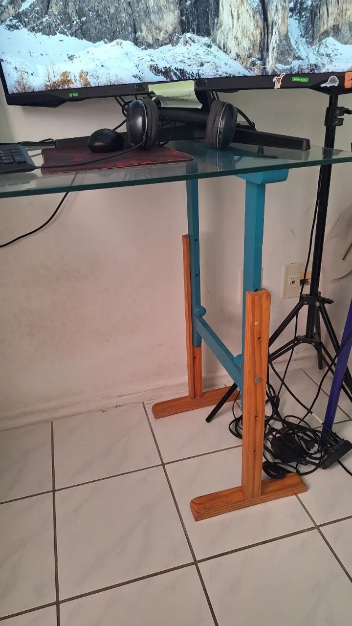 Mesa de trabalho/estudos - Foto 3
