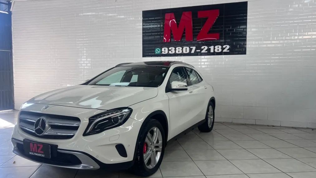 Mercedes-Benz GLA 250 Vision 2.0 TB 16V 211cv Aut. 2015