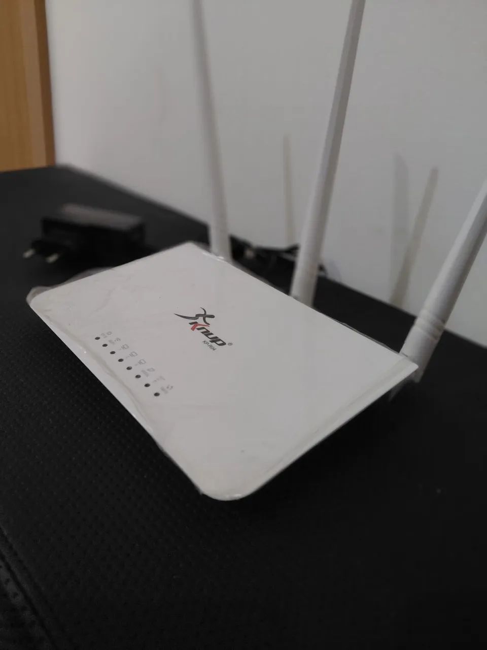 Roteador wireless Knup KP-R04 