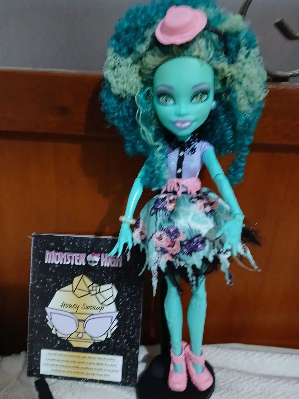 Boneca monsther high HONEY SWAMP completa !  - Foto 2