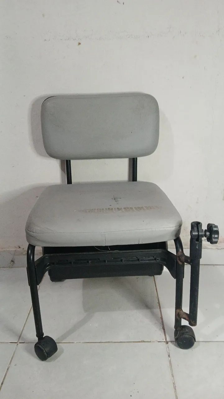 Cadeira de Manicure - Foto 2