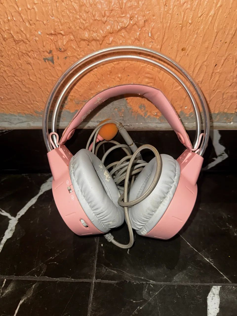 Fone gamer rosa RGB