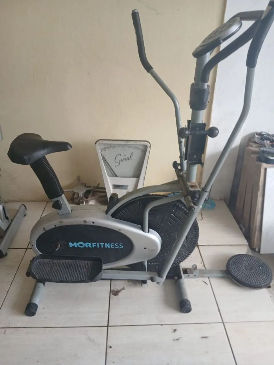 Bicicleta Ergométrica e Elíptico 2em1 - Foto 4