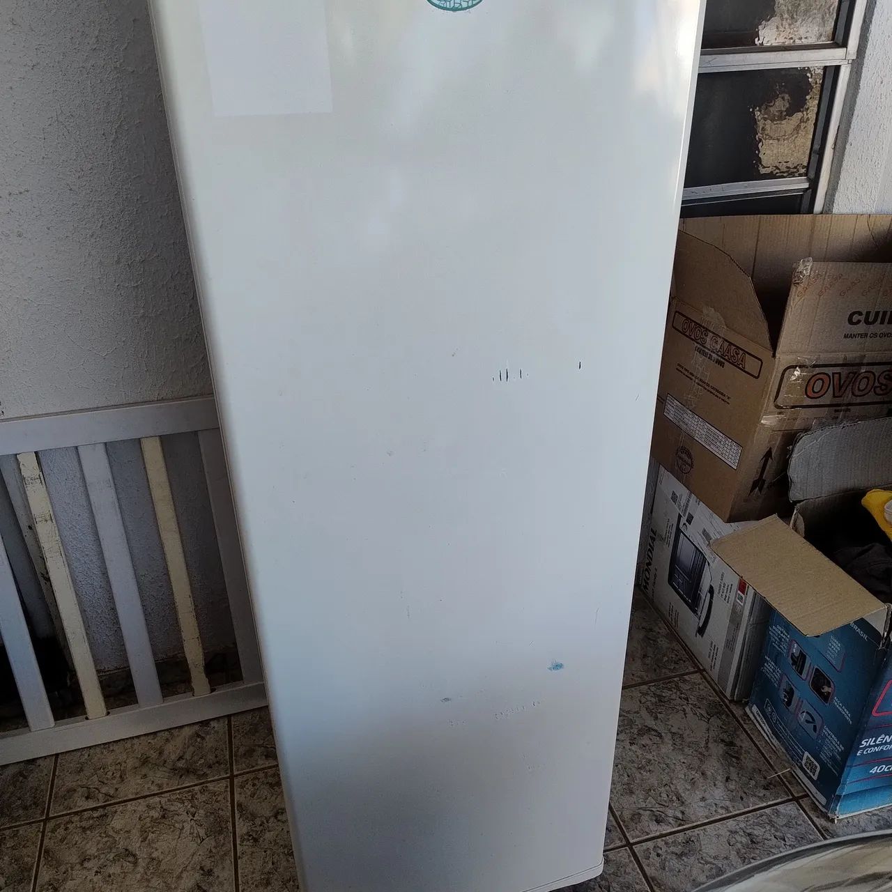 Freezer vertical Consul 142 litros - Geladeiras e Freezers