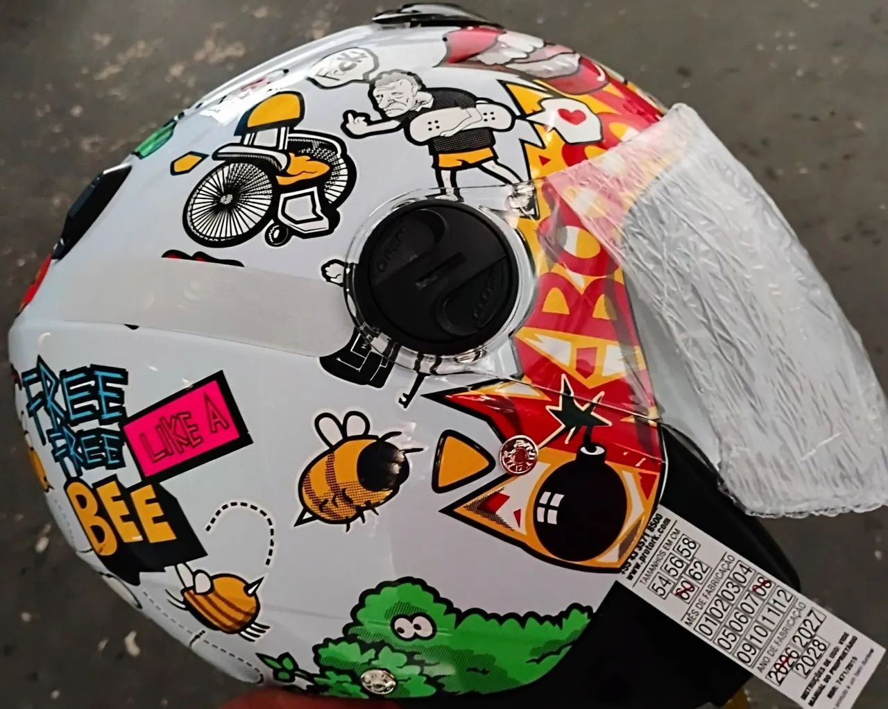 CAPACETE NEW ATOMIC TAM60 NOVO - Foto 4
