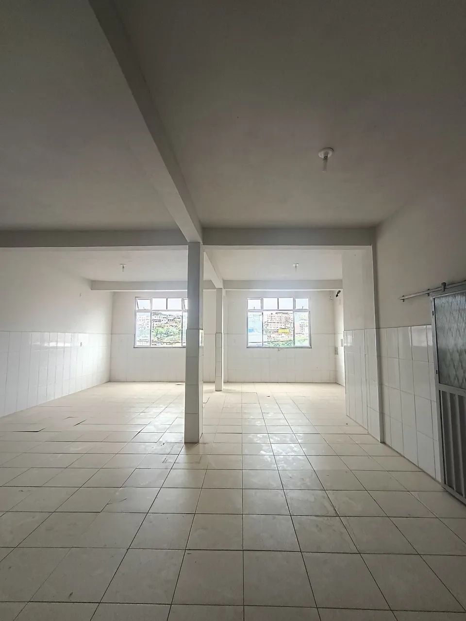 Aluga-se Salão Comercial  - Foto 2