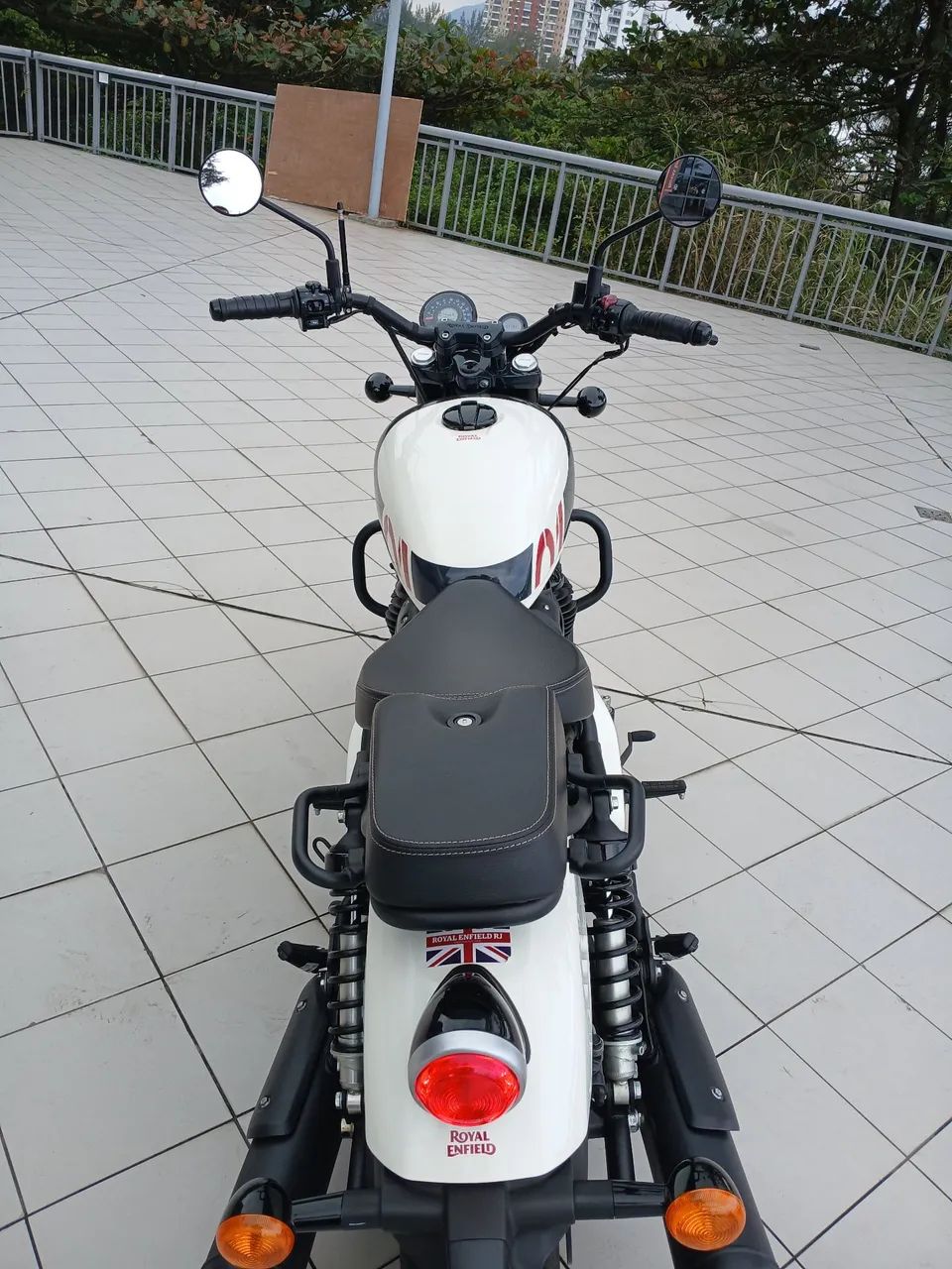 Shotgun 650 - Foto 2