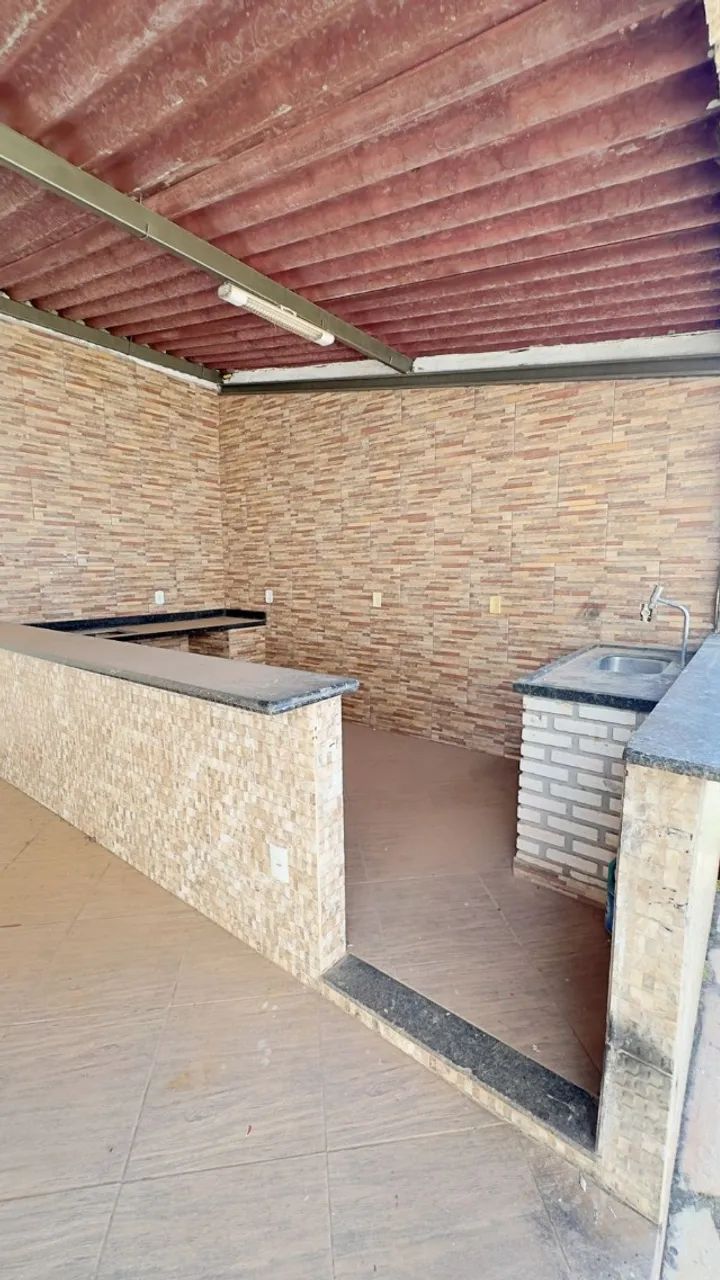 Casa com 2 quartos e 350m² para reforma - Arniqueiras, quadra 5