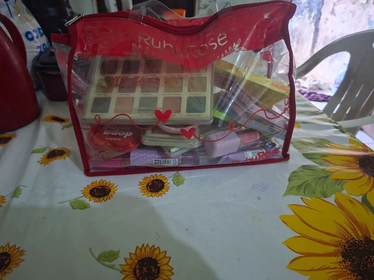 Kit completo de makes da ruby rose - Foto 2