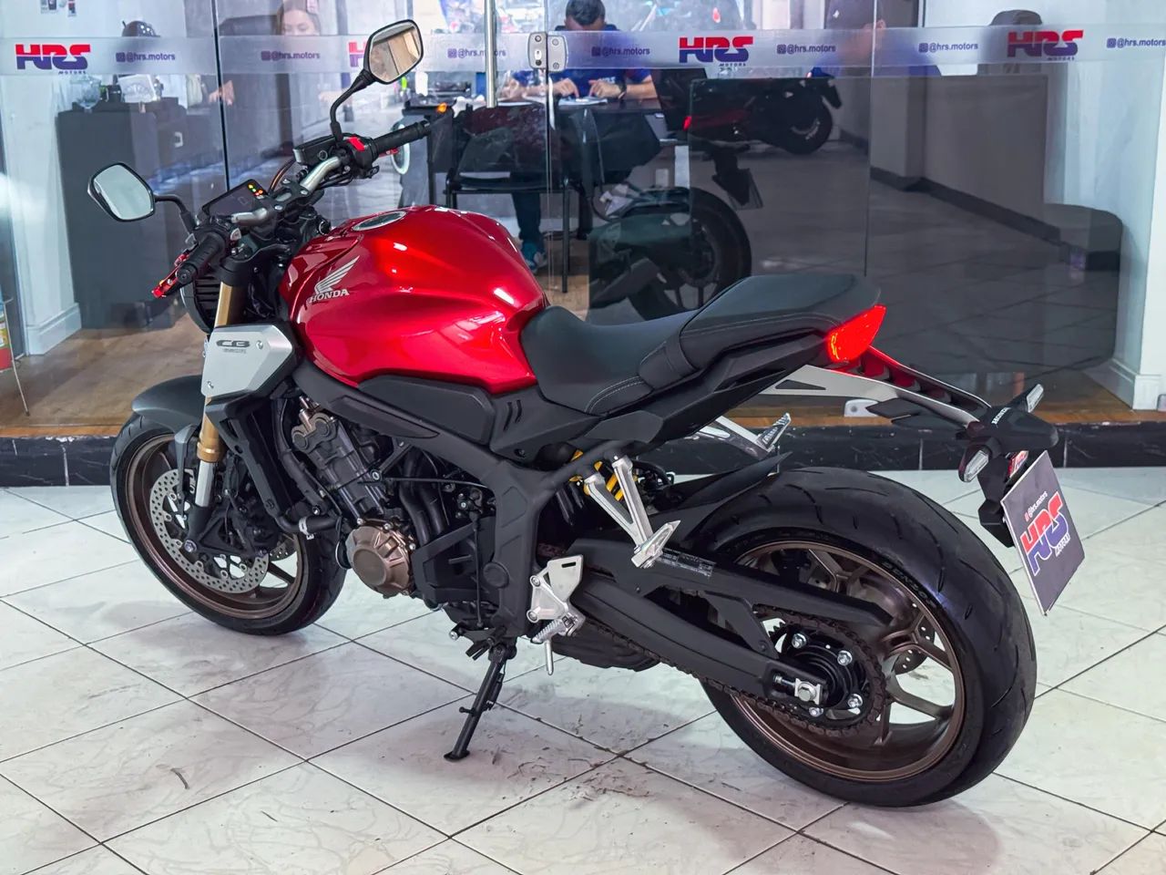 CB 650R NSC ABS 2022 COM APENAS 9.000 KM - SUPER EXCLUSIVA  - Foto 4