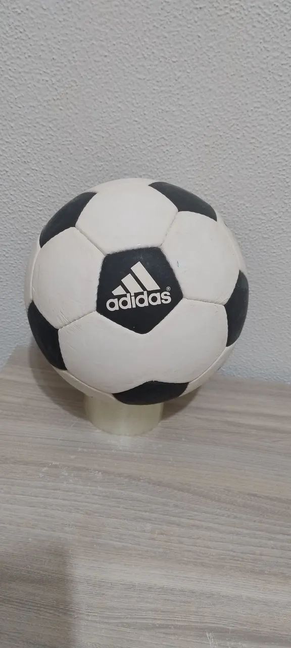 Bola Adidas Testar autografada por Cafu - Foto 4