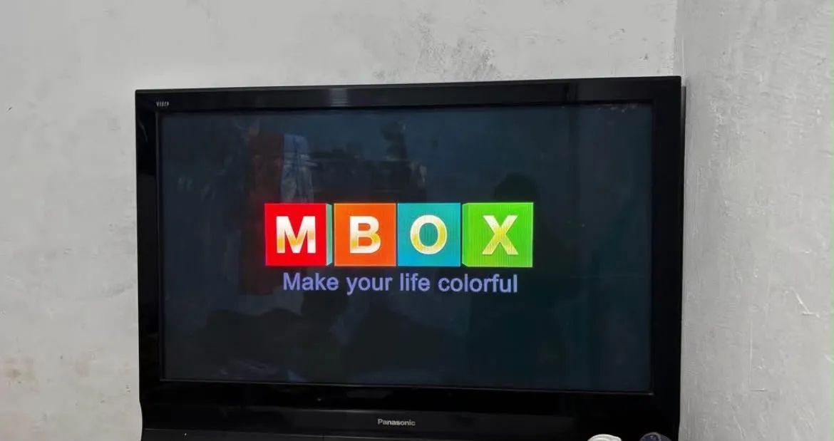 tv 43 polegadas em ótimo estado!! Não é smart!! - Foto 2