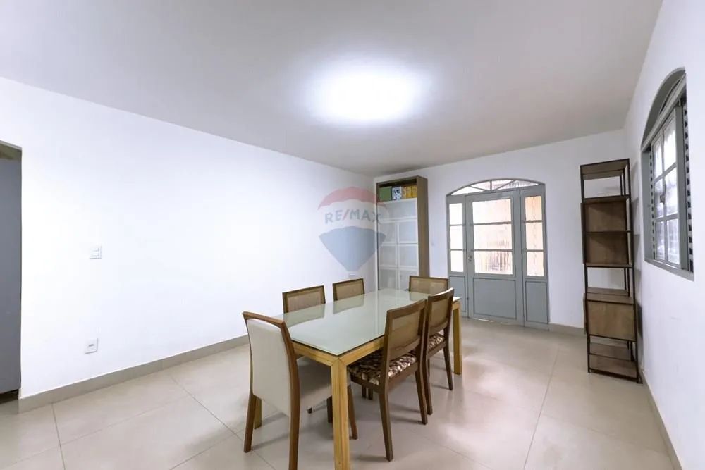 5 QUARTOS - EDÍCULA - 2 QUARTOS - VAZADO - REFORMADO - ACEITA FINANCIAMENTO - SOBRADINHO - - Foto 3
