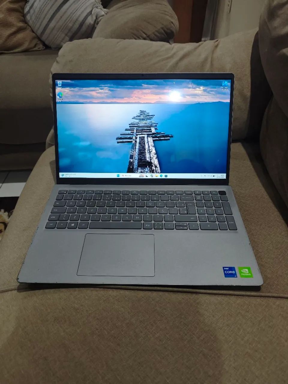 Notebook Dell  - Foto 2