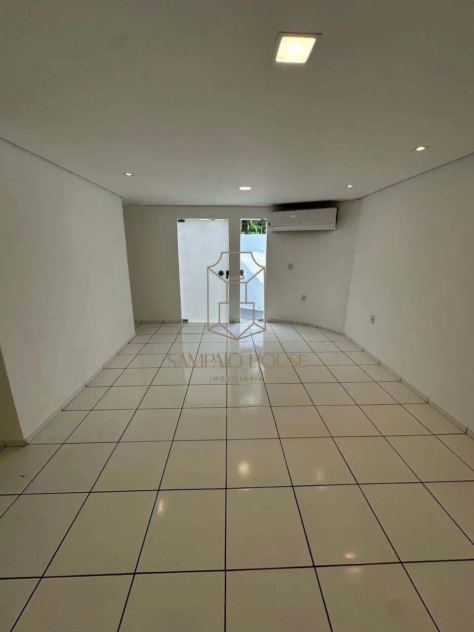 ALUGUEL SALA COMERCIAL SANTA ROSA - R$3.000,00 - Foto 5