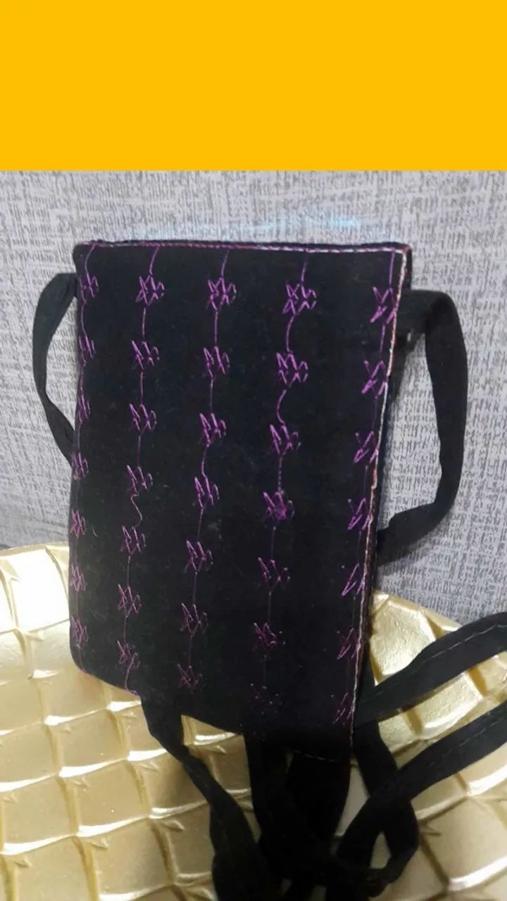 mini bolsa bordada importada nova - Foto 2