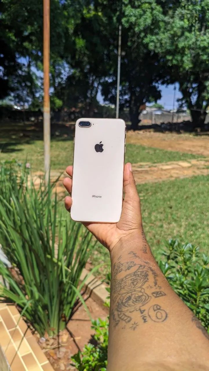 iPhone 8 Plus 64GB  - Foto 2