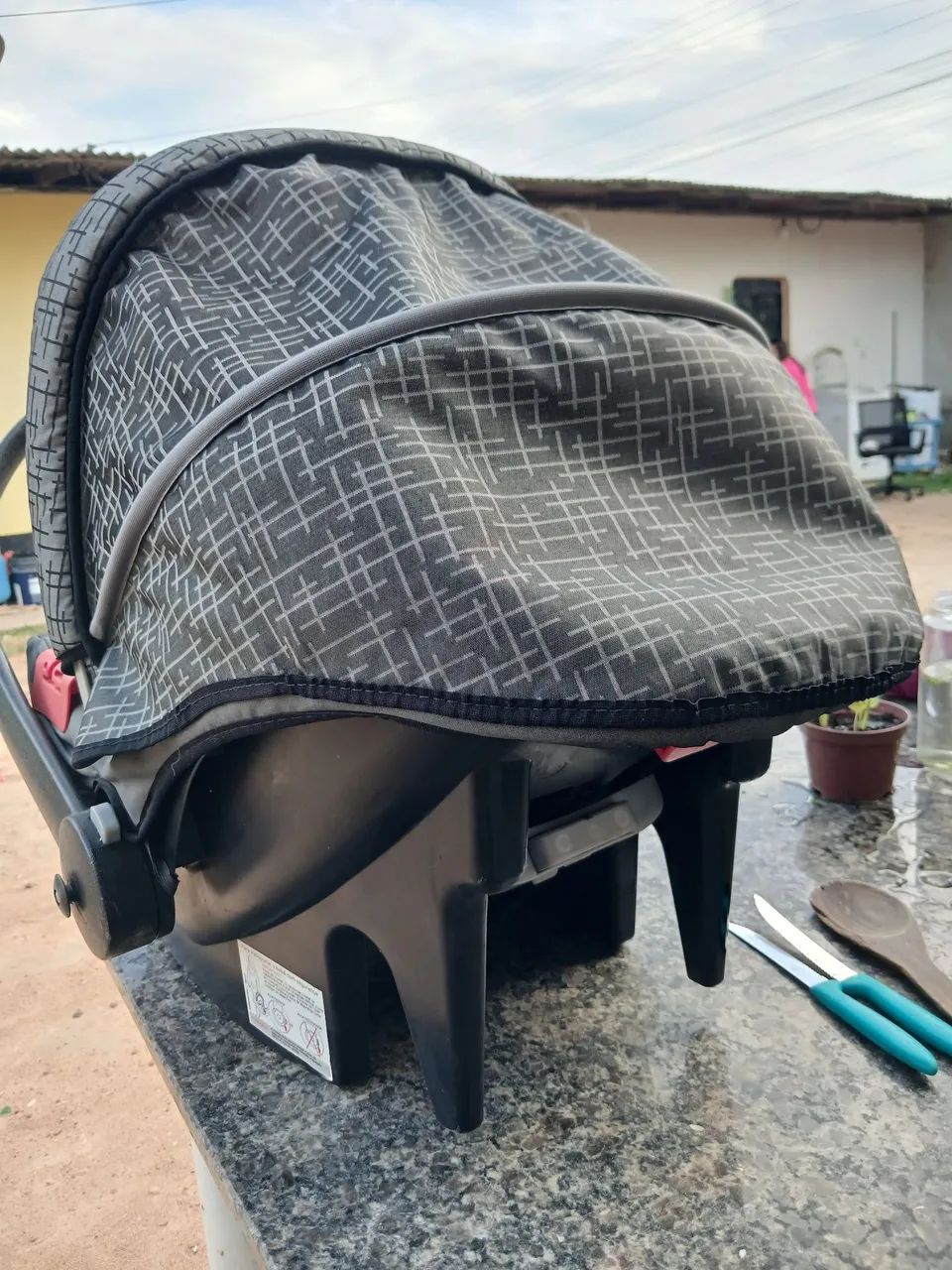 Vende-se cadeirinha de bebê  - Foto 5