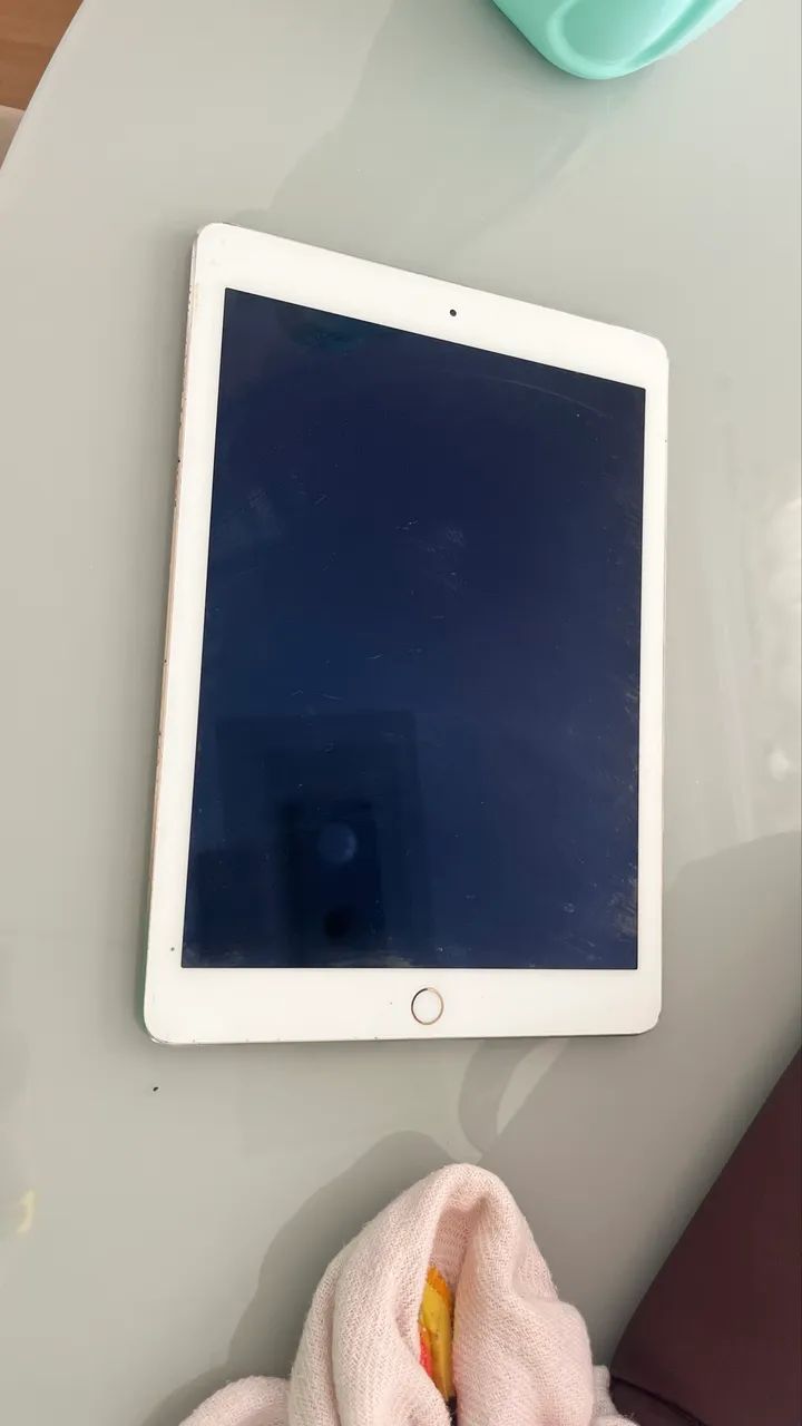 iPad Air 2 A1566 16GB Wi-fi ? Gold