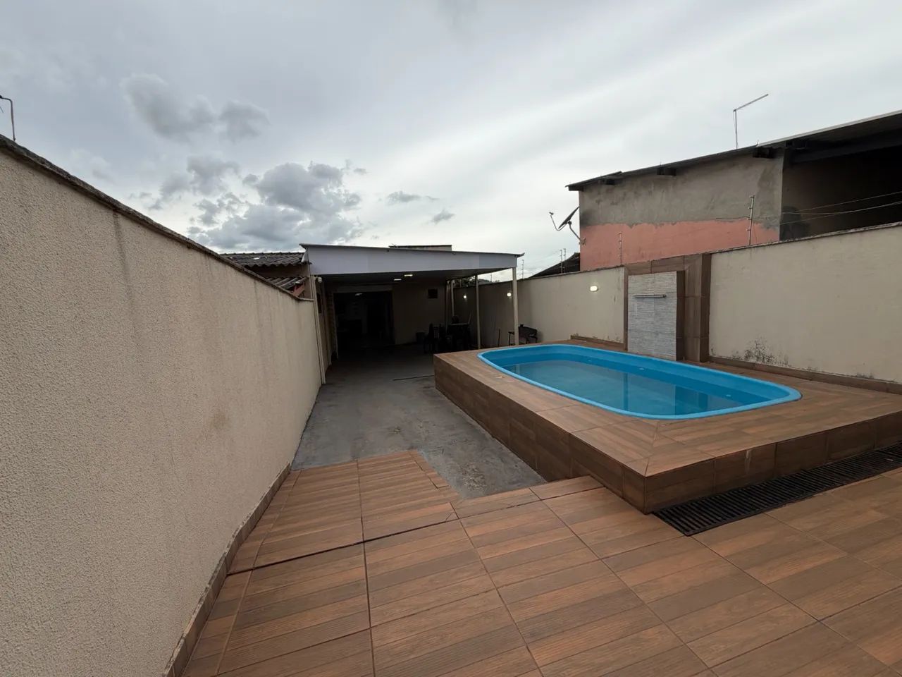 Espaço para eventos.  Empresa. Casa?