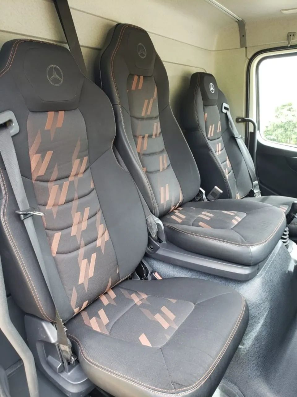 Mb Atego 1719 4x2 chassi 2018 - Foto 5