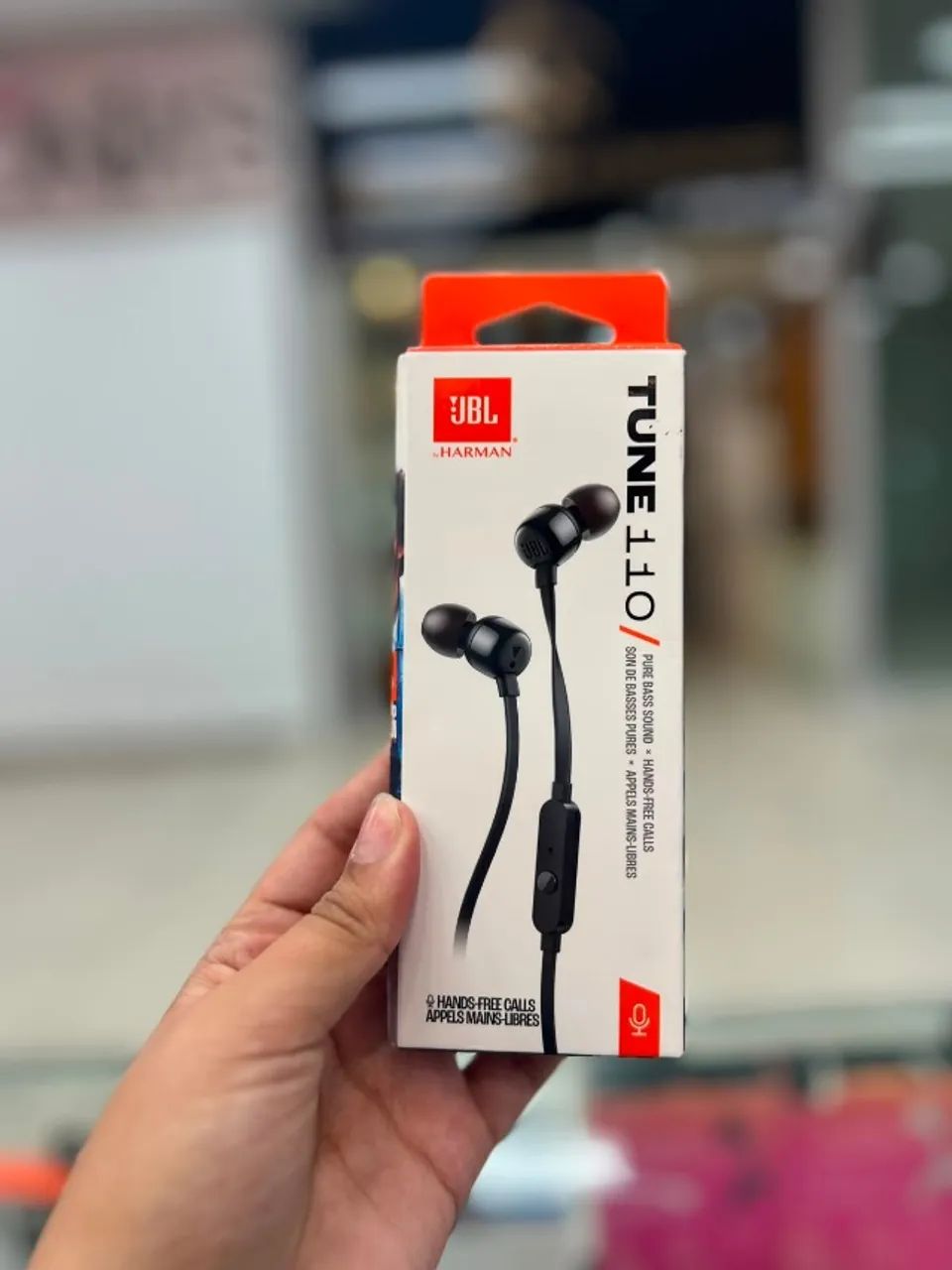 FONE DE OUVIDO COM FIO JBL TUNE 110.