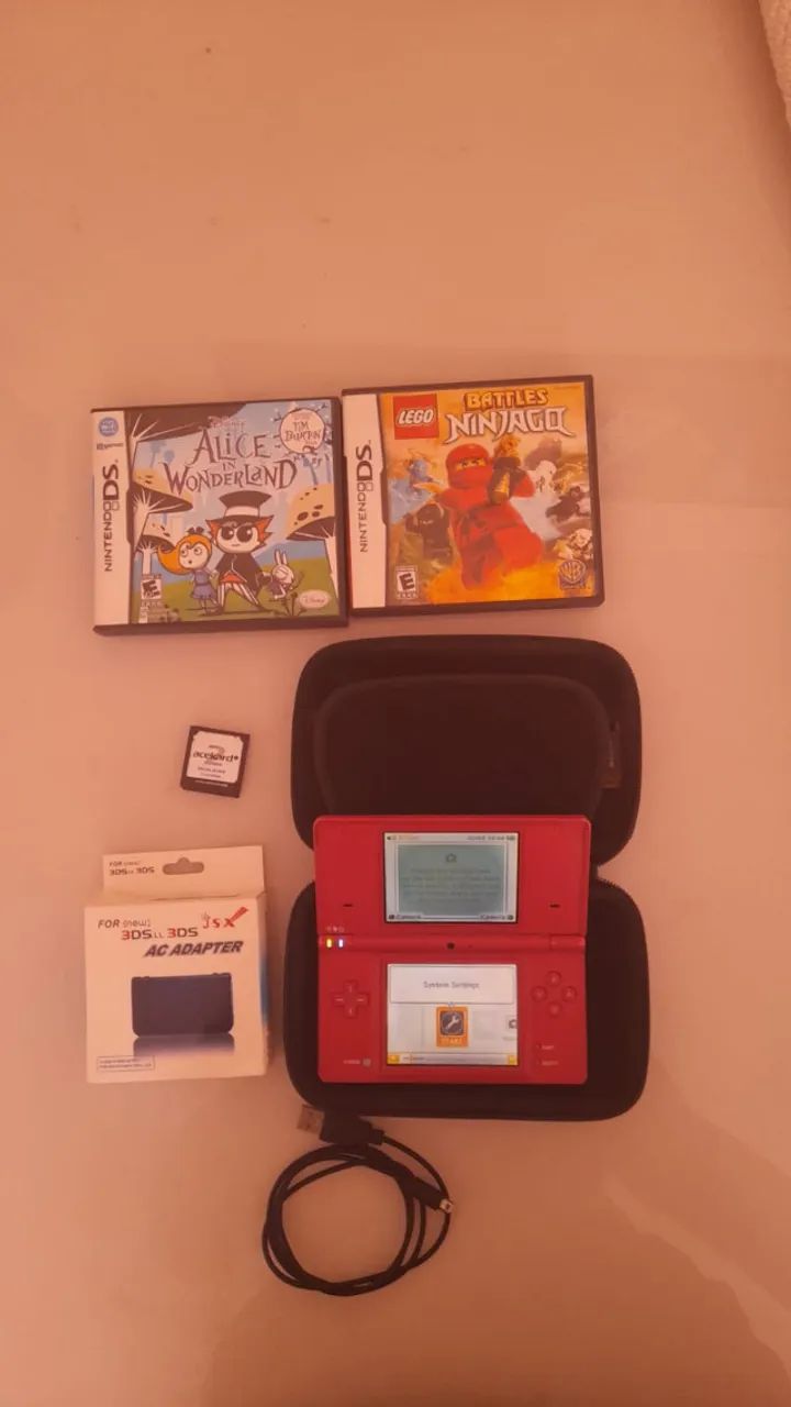 NINTENDO DSI + ACESSÓRIOS
