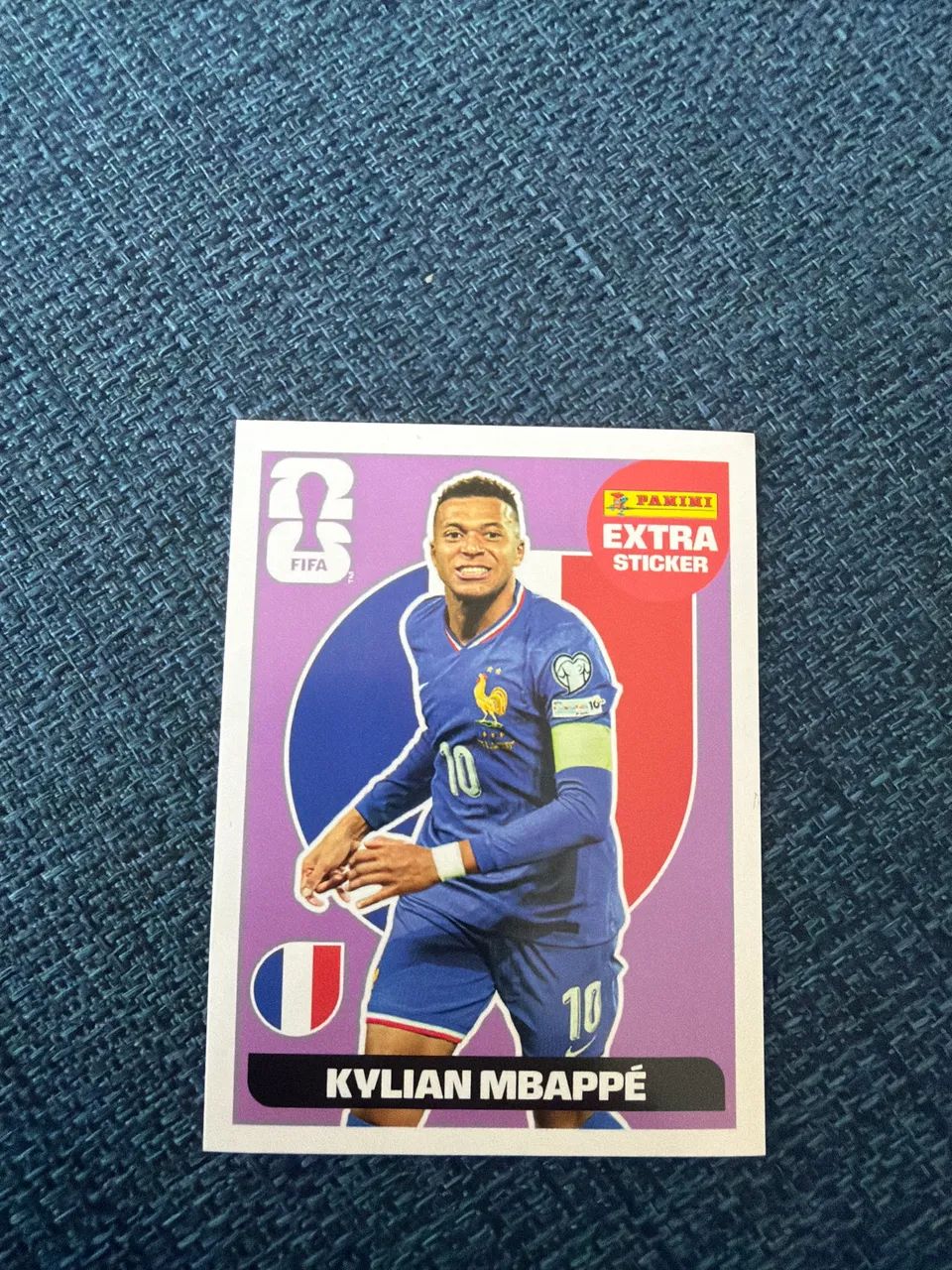 Figurinha legend Mbappe lilás