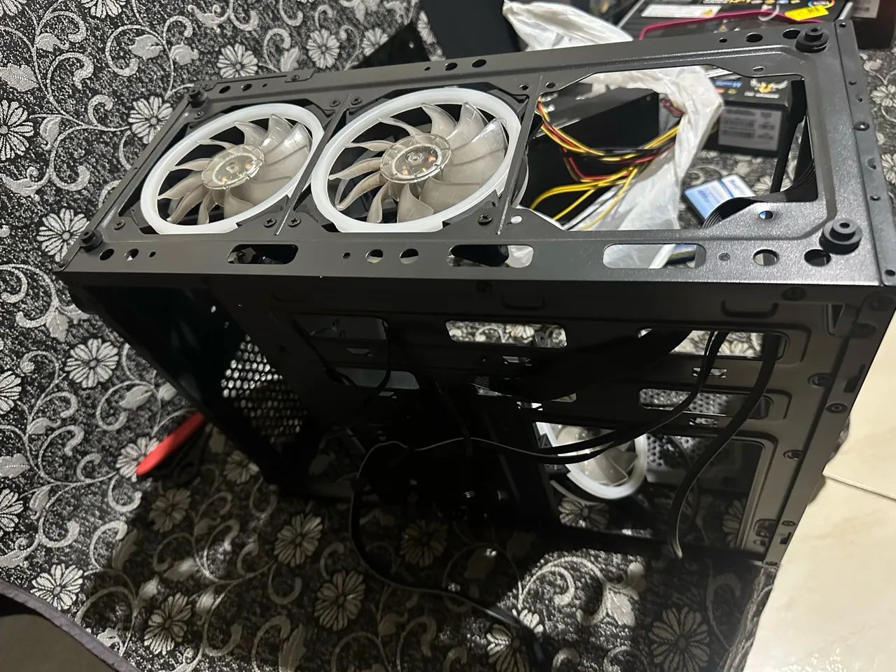 Gabinete + placa mãe + 3 fans  - Foto 4