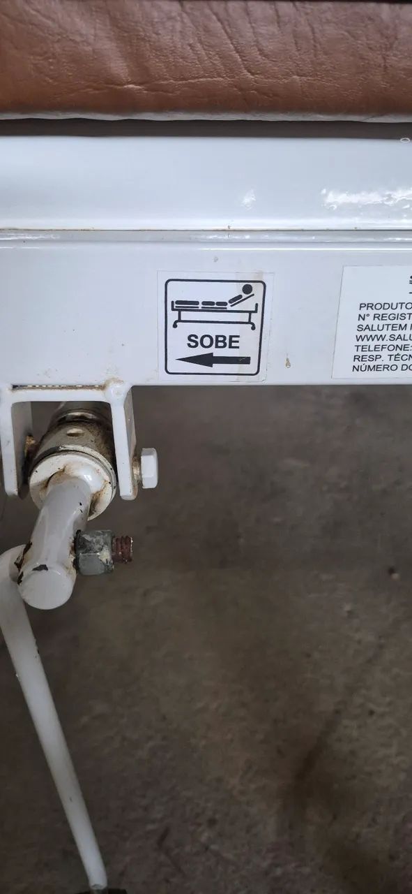 Cama hospitalar com colchão.  - Foto 3