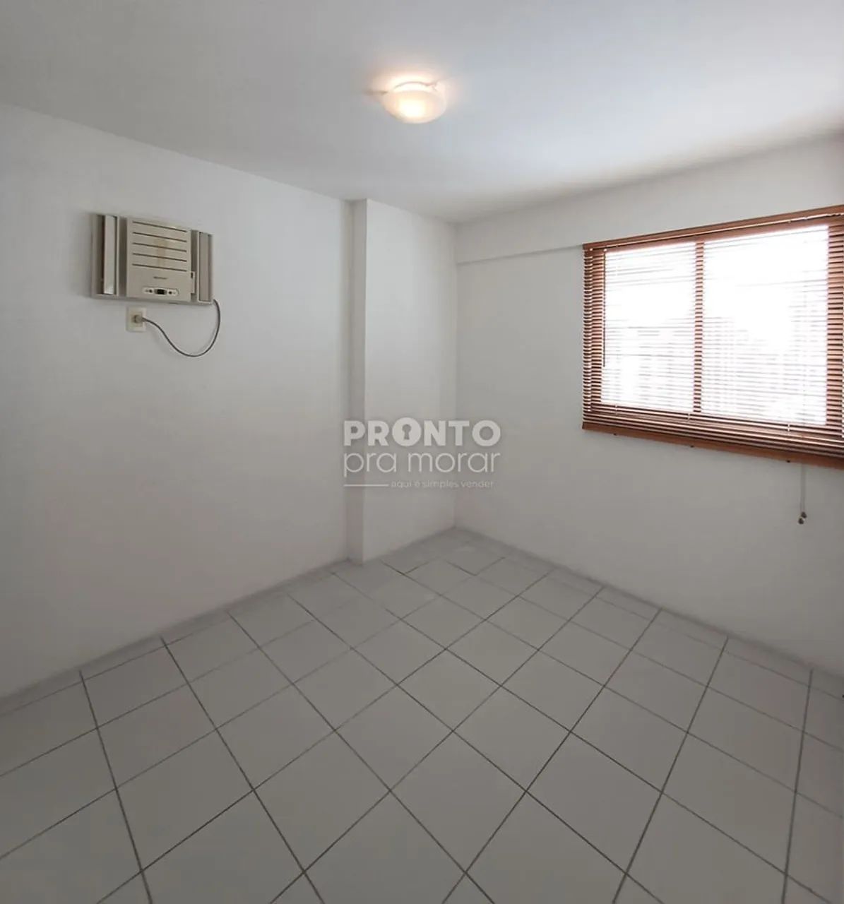 Apartamento com 3 quartos em Boa Viagem