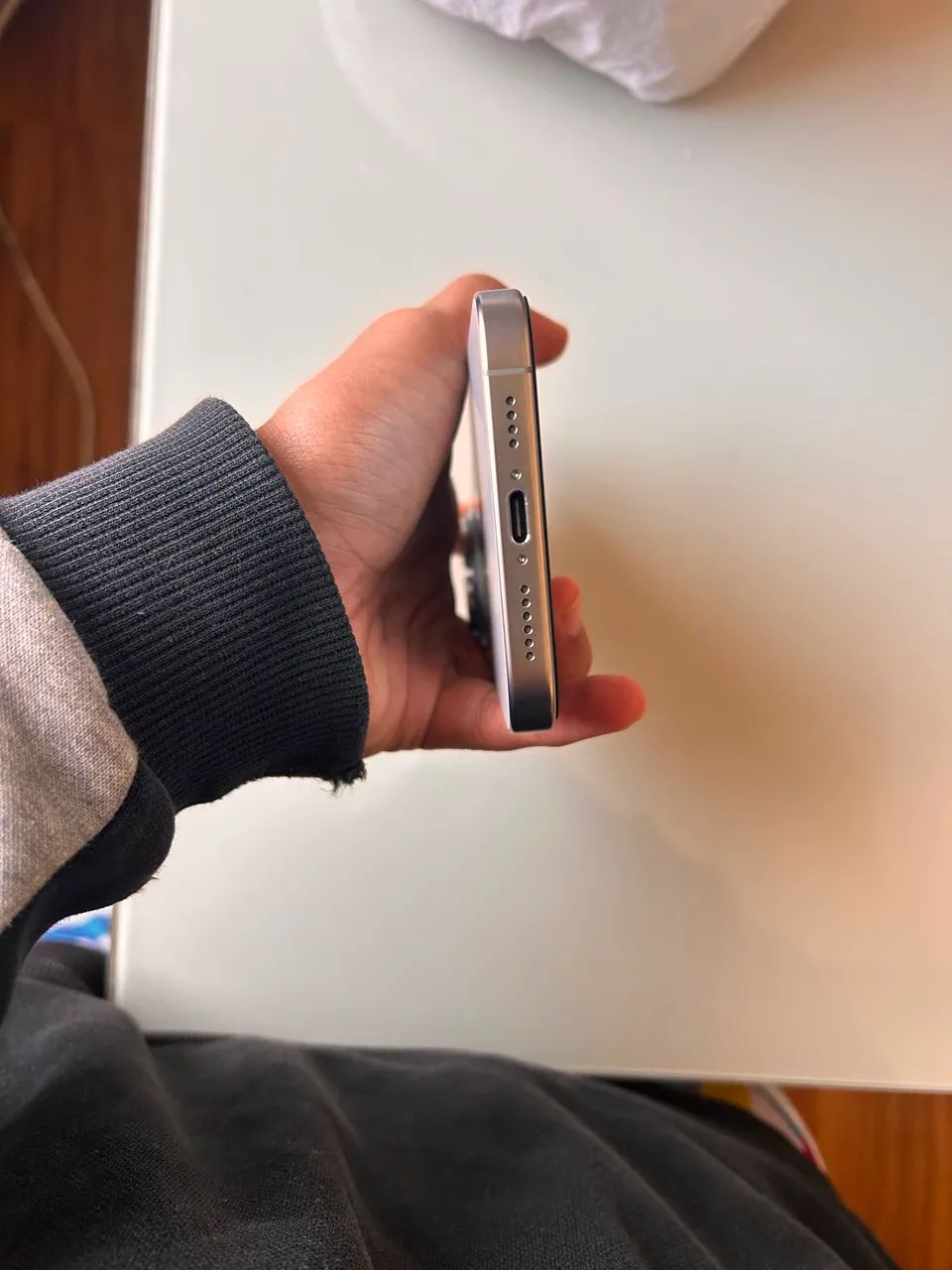 iPhone 16 pro max 256 - Foto 4