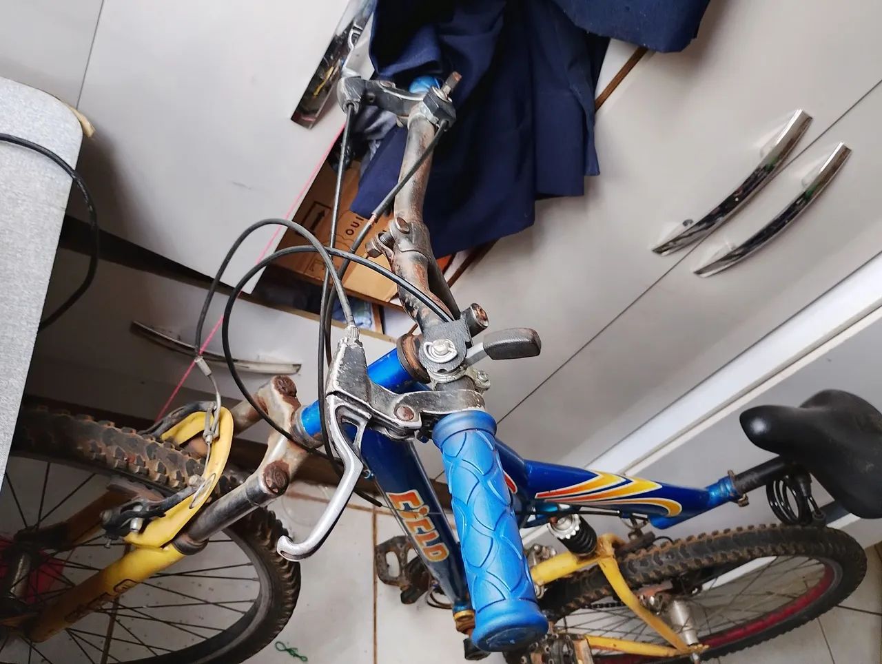 Bicicleta  - Foto 2
