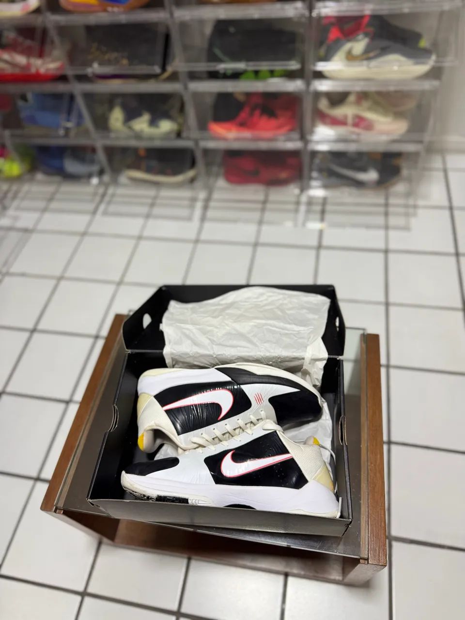 Nike Kobe 5 Bruce Lee alternate