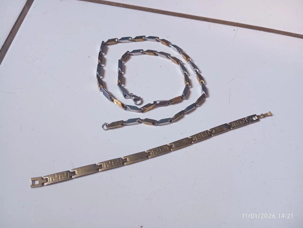 Correntinha e pulseira 