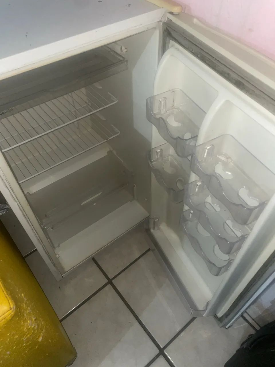 Frigobar eletrolux - Foto 2